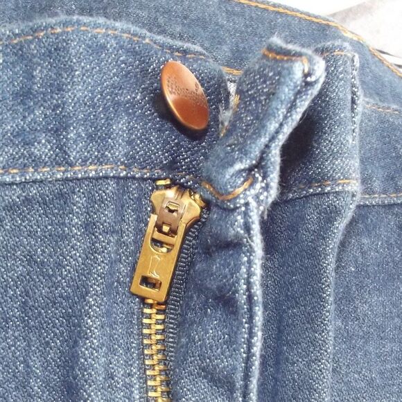 WRANGLER Jeans, 45/46, Cowboy Cut, Dark Wash, Zipper fly, New Irregular - Picture 8 of 12